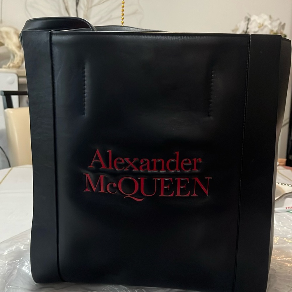 This bag, I bought at Gilt, love it. But I have been using it only twice.